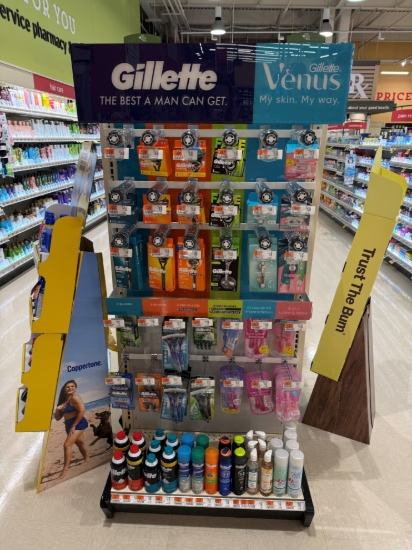 Picture of Hannaford Gillette and Venus House of Grooming Endcaps